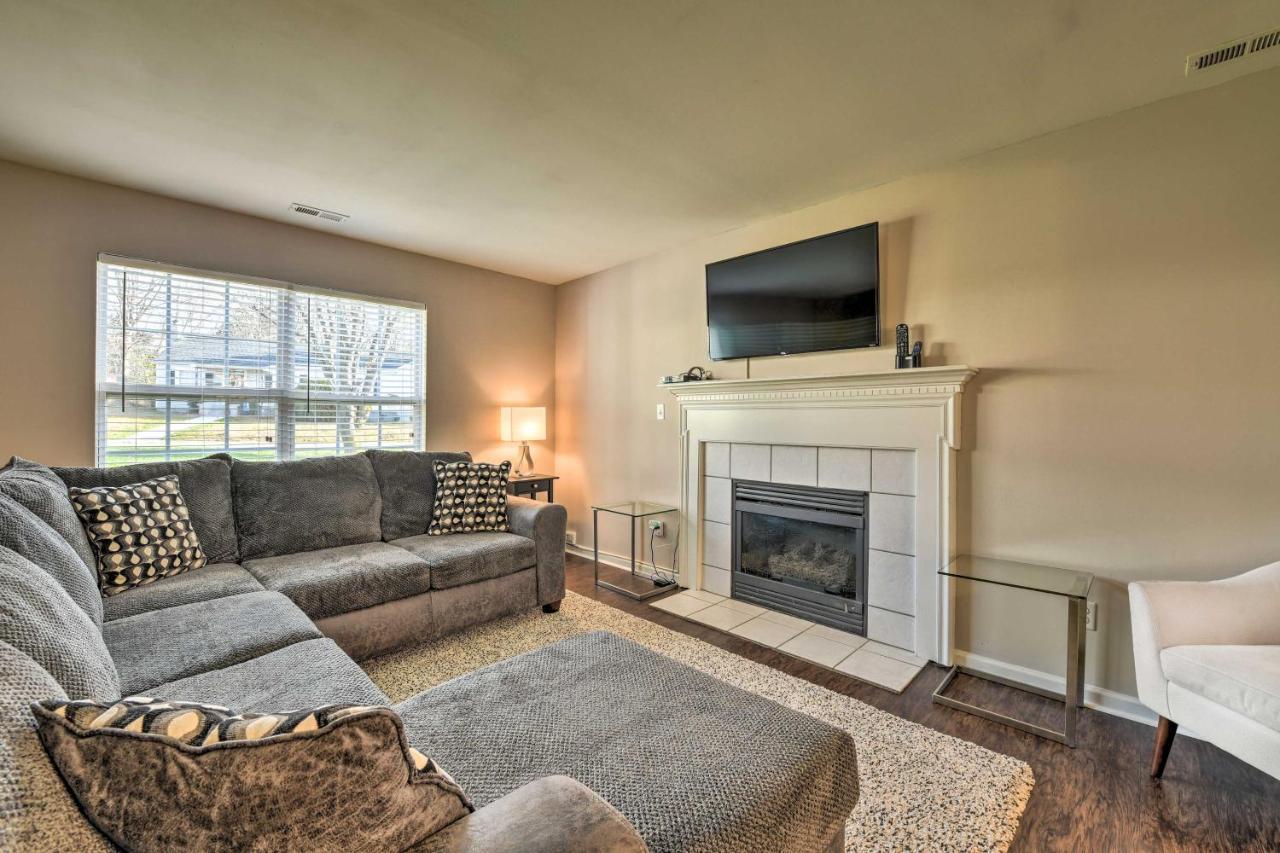 Cozy Urban Retreat With Grill, Near Uncc Villa Charlotte Exteriör bild