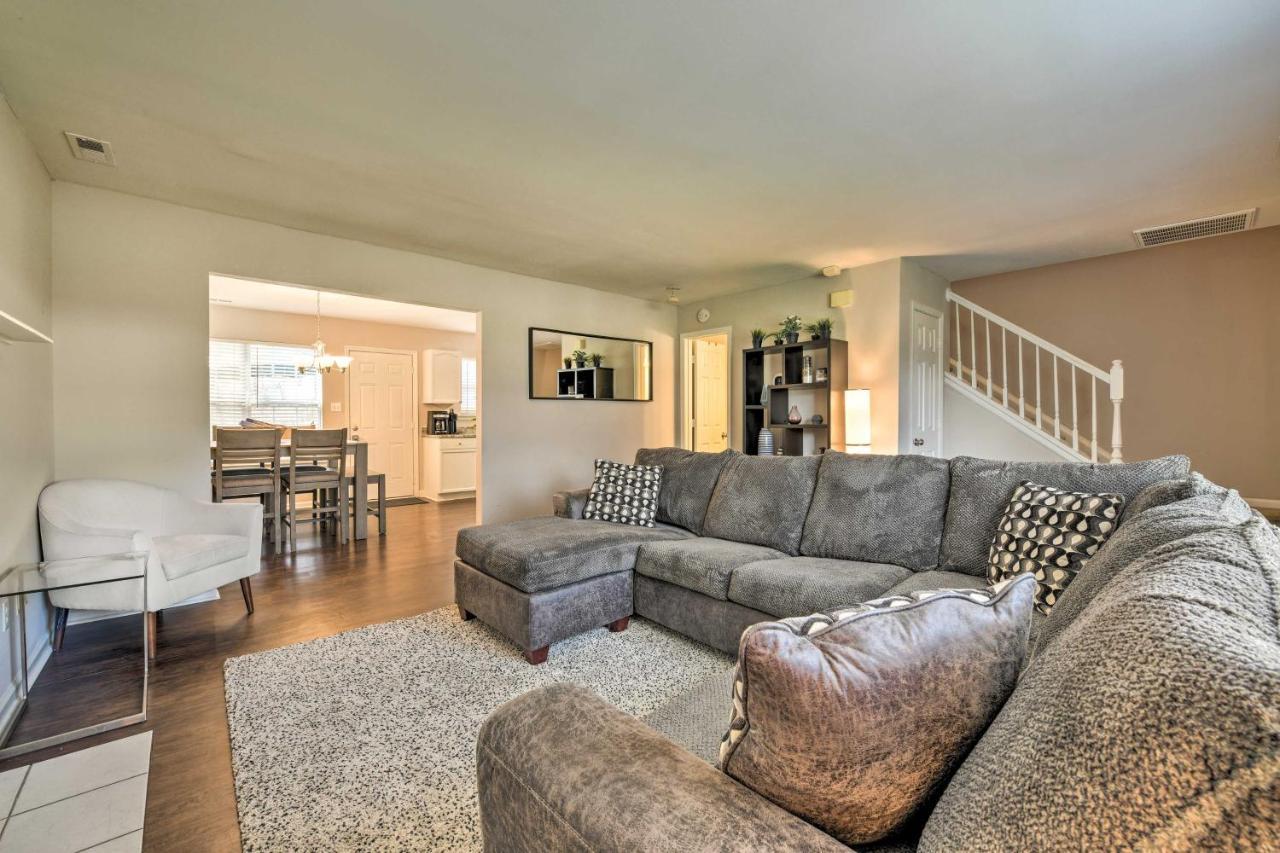 Cozy Urban Retreat With Grill, Near Uncc Villa Charlotte Exteriör bild
