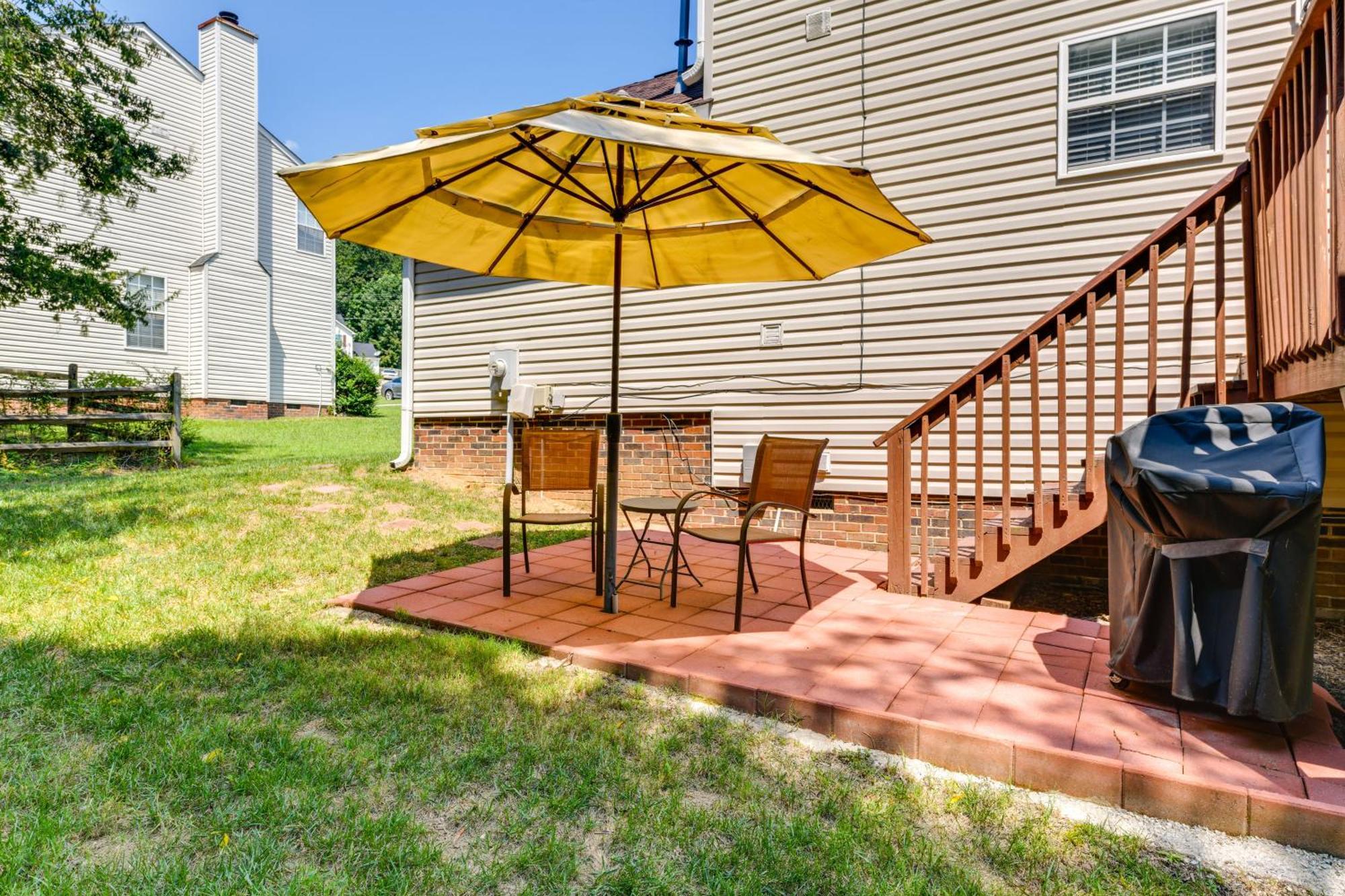 Cozy Urban Retreat With Grill, Near Uncc Villa Charlotte Exteriör bild